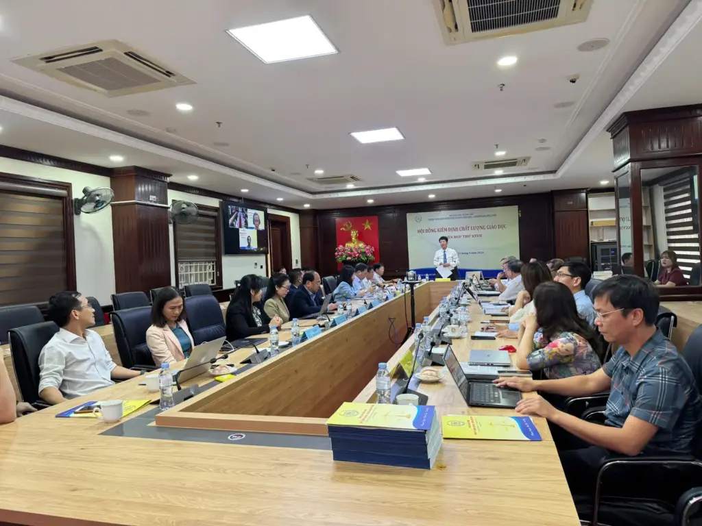 HCMUNRE tham dự phiên họp Hội đồng Kiểm định chất lượng giáo dục lần thứ 27