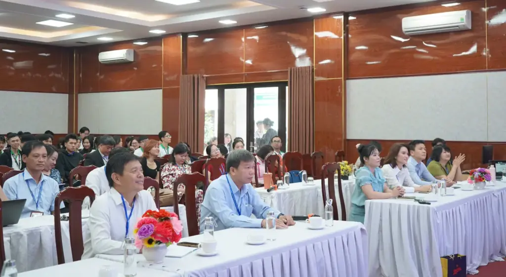 Hội thảo “Ngành Quản lý Tài nguyên Môi trường và Kỷ Nguyên số 2025”