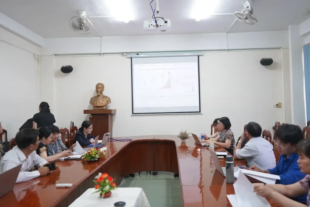 Hội thảo học thuật “Sản sinh Mê tan sinh học từ điện trong môi trường không có chất nền hữu cơ”