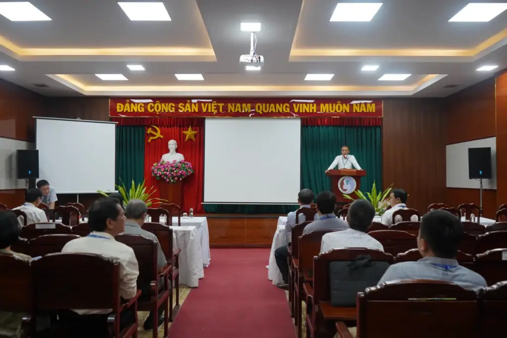 Hội nghị tổng kết, đánh giá kết quả công tác tư vấn tuyển sinh và tuyển sinh năm 2022 và đề xuất các giải pháp, phương hướng nâng cao hiệu quả của công tác tư vấn tuyển sinh và tuyển sinh năm 2023