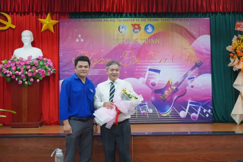 Chương trình "Ngàn lời tri ân"