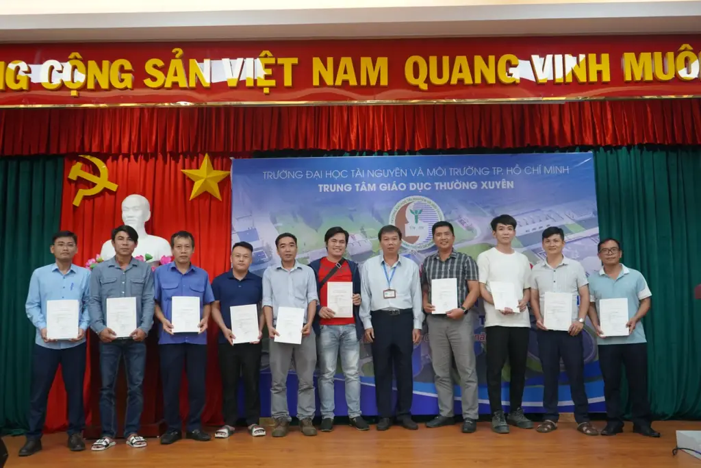 Khai giảng lớp “Bồi dưỡng nghiệp vụ Kỹ thuật xử lý nước thải và vận hành hệ thống xử lý nước thải y tế”