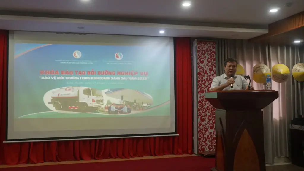Trường ĐH Tài nguyên và Môi trường Tp. HCM