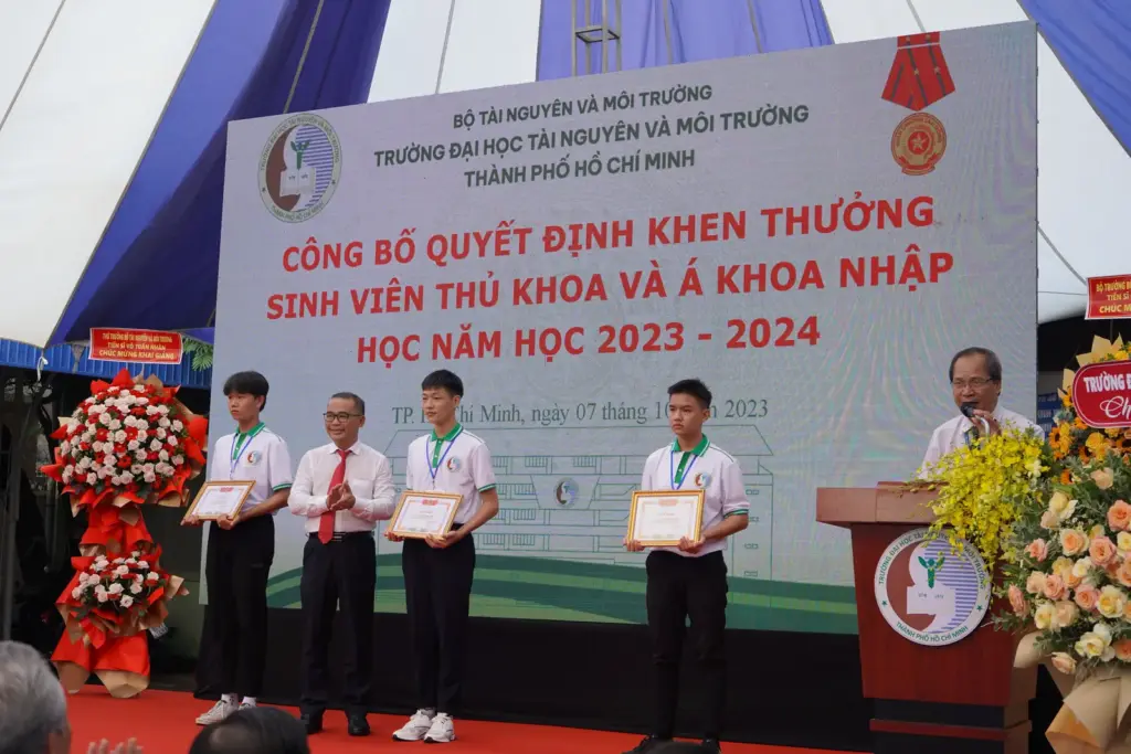 Lễ Khai giảng năm học 2023 - 2024