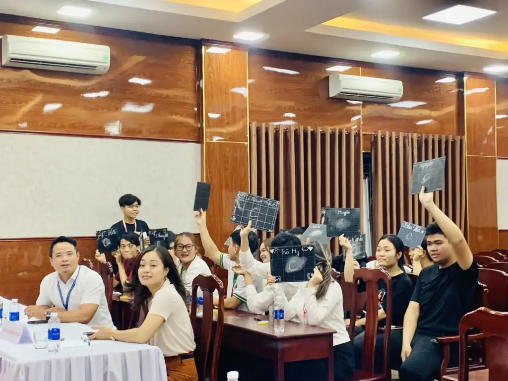 Hội thi “Ngày nước và Khí tượng thế giới lần IV – 2023” với chủ đề “Thúc đẩy sự thay đổi” – “Thời tiết, khí hậu và nước – Tương lai qua các thế hệ”.