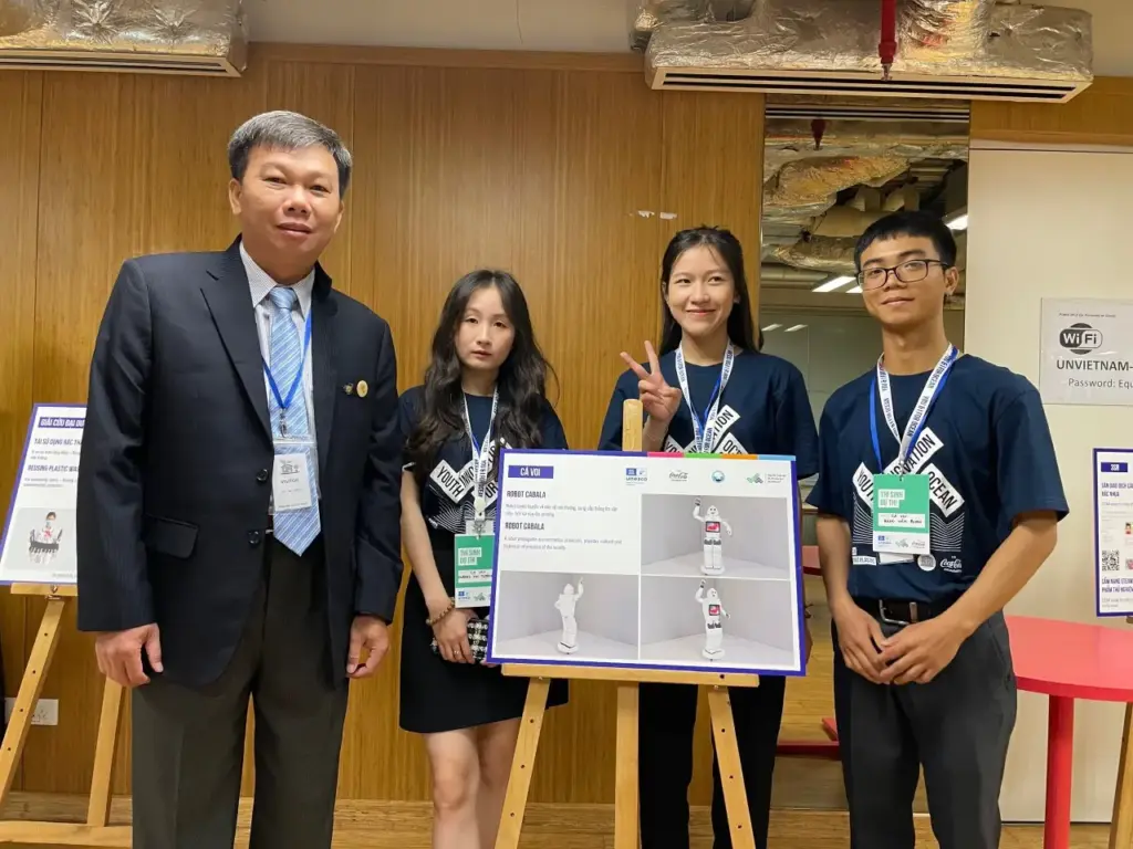 Đội Cá voi của Trường đại học Tài nguyên và môi trường TP. HCM vào top 5 vòng chung kết Chương trình tìm ý tưởng sáng tạo vì một đại dương không nhựa