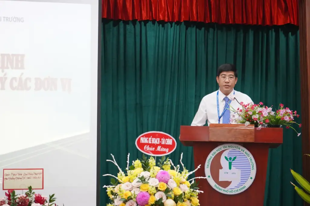 Lễ trao quyết định điều động, bổ nhiệm, bổ nhiệm lại cán bộ quản lý