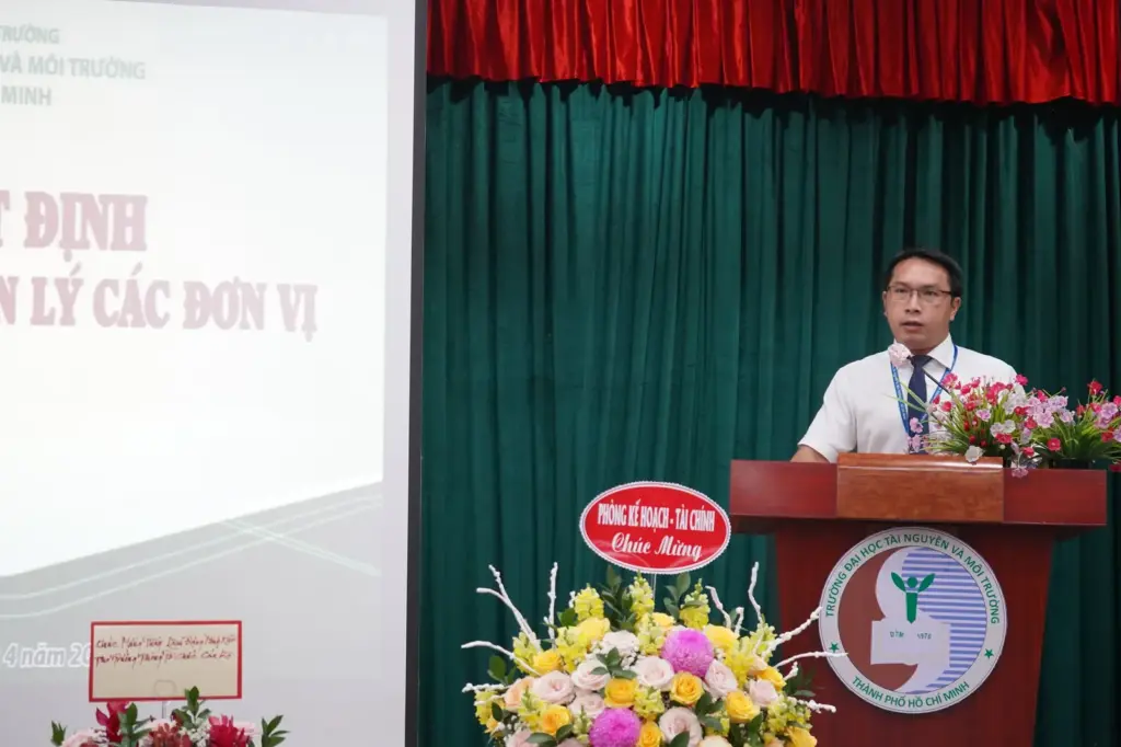 Lễ trao quyết định điều động, bổ nhiệm, bổ nhiệm lại cán bộ quản lý