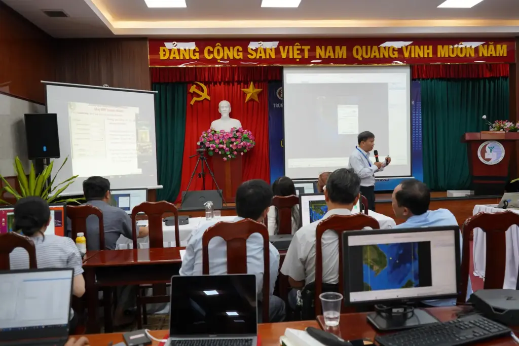Hội thảo Đào tạo Ứng dụng mô hình WRF dự báo Khí tượng Thủy văn và Chất lượng không khí