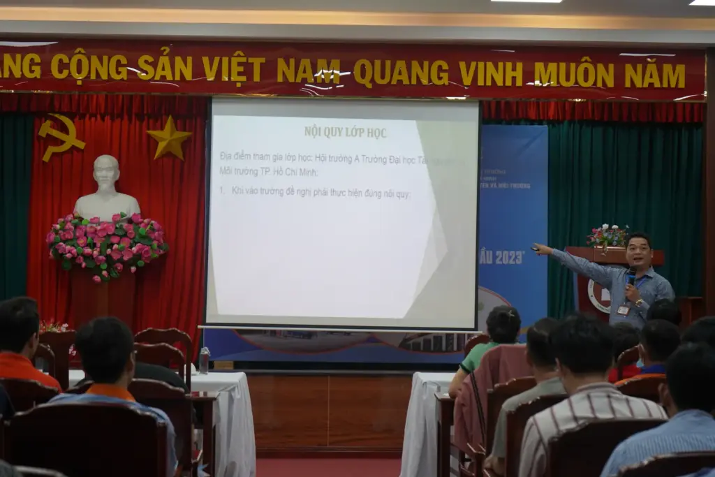 Trường ĐH Tài nguyên và Môi trường Tp. HCM