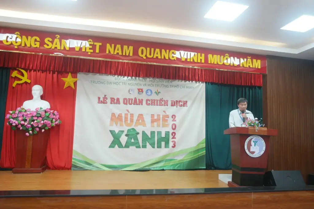 Lễ ra quân Chiến dịch Mùa Hè Xanh năm 2023 của Trường Đại học Tài nguyên và Môi trường TP.HCM