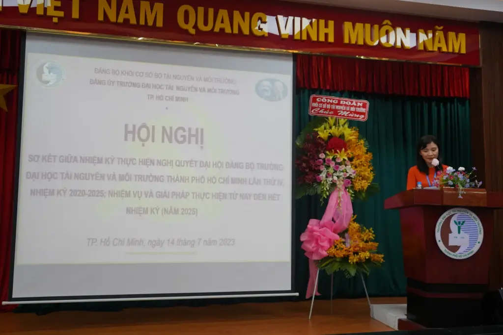 Trường ĐH Tài nguyên và Môi trường Tp. HCM