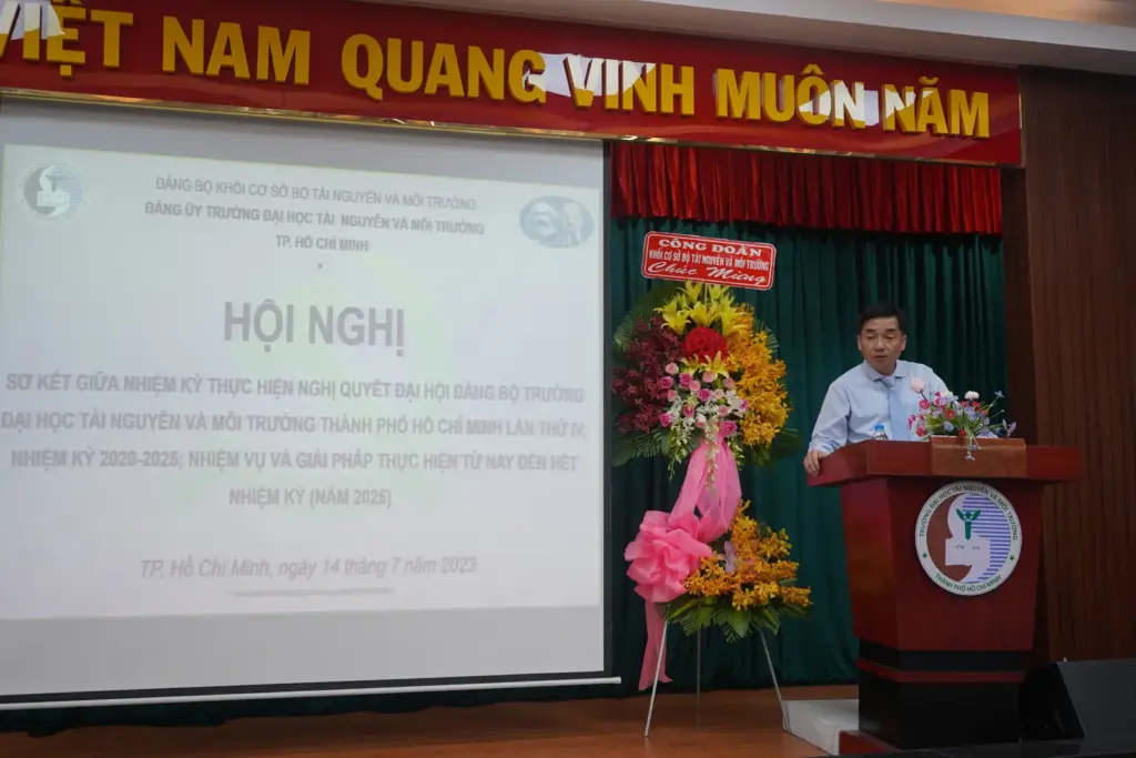 Trường ĐH Tài nguyên và Môi trường Tp. HCM