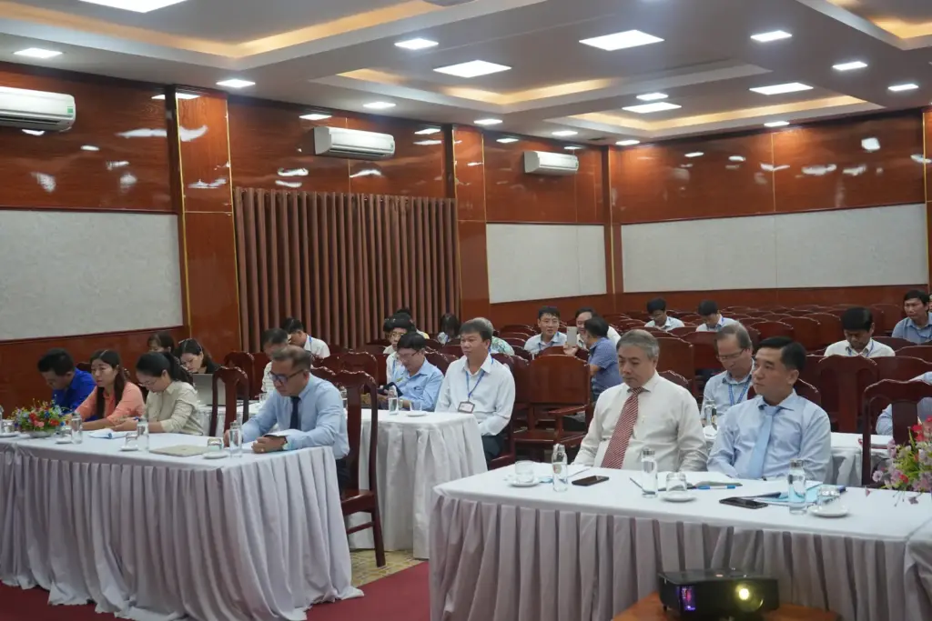 Trường ĐH Tài nguyên và Môi trường Tp. HCM