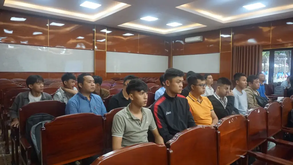 [PIC] Lễ Khai giảng Lớp sơ cấp nghề bậc 1 chuyên ngành Trắc địa