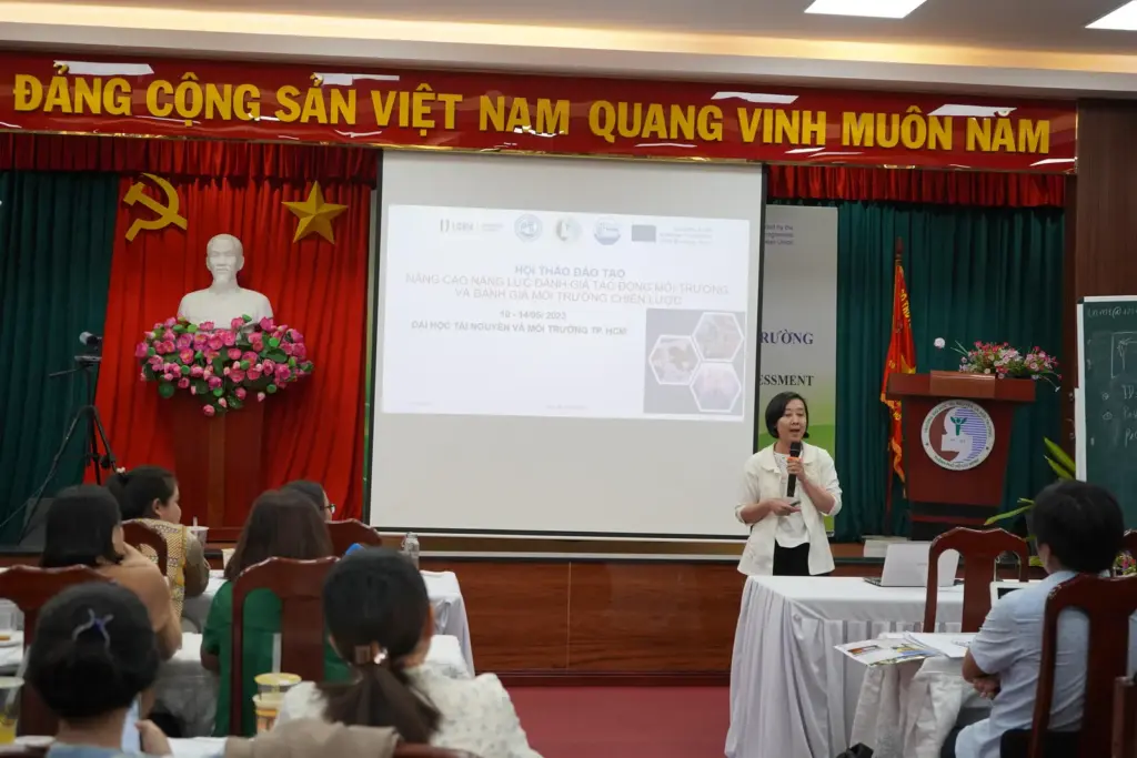 Hội thảo đào tạo Nâng cao năng lực nguồn nhân lực đánh giá tác dộng môi trường và đánh giá môi trường chiến lược