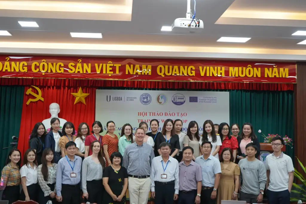Hội thảo đào tạo Nâng cao năng lực nguồn nhân lực đánh giá tác dộng môi trường và đánh giá môi trường chiến lược