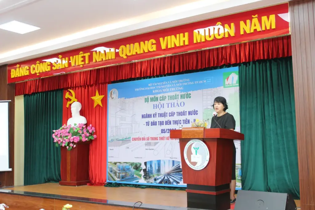 Hội thảo “Ngành Kỹ thuật Cấp thoát nước, từ đào tạo đến thực tiễn- Chuyển đổi số trong thiết kế và quản lý cấp thoát nước”
