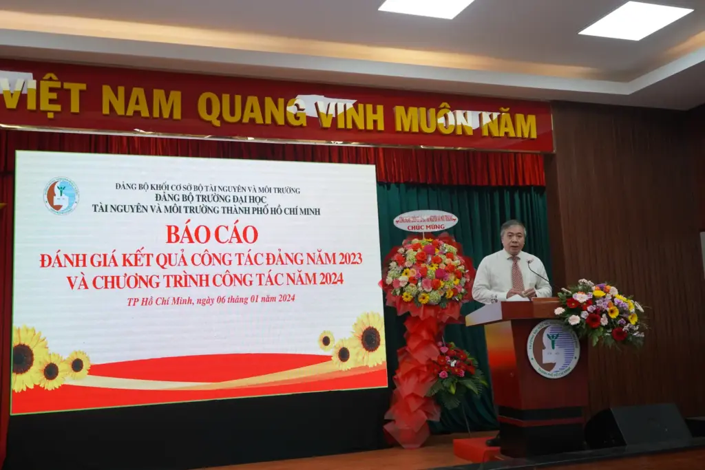 Hội nghị tổng kết công tác Đảng năm 2023 và triển khai nhiệm vụ năm 2024