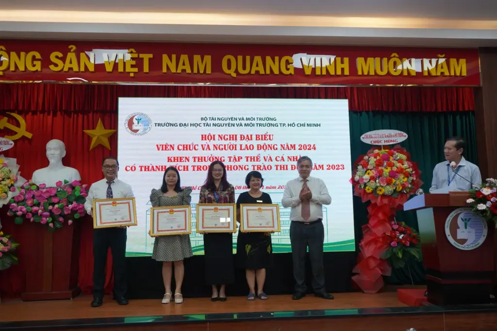 Hội nghị Đại biểu Viên chức và Người lao động năm 2024