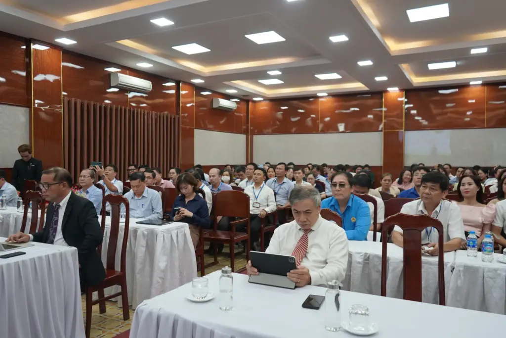 Hội nghị Đại biểu Viên chức và Người lao động năm 2024