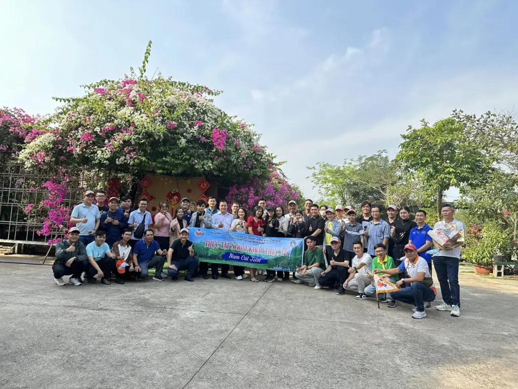 Nhật ký tham quan học tập thực tế của học viên cao học Khóa 05-06 ngành Quản lý Tài Nguyên và Môi trường