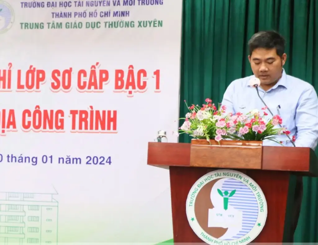 Lễ Bế giảng và Trao chứng chỉ lớp sơ cấp nghề bậc 1 nghề Trắc địa Công trình