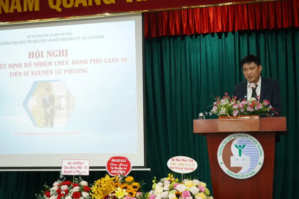 Hội nghị Bổ nhiệm chức danh Phó giáo sư cho TS. Nguyễn Lữ Phương