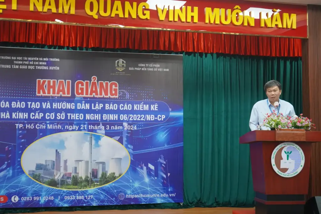 Khóa đào tạo và hướng dẫn "lập báo cáo kiểm kê khí nhà kính cấp cơ sở"