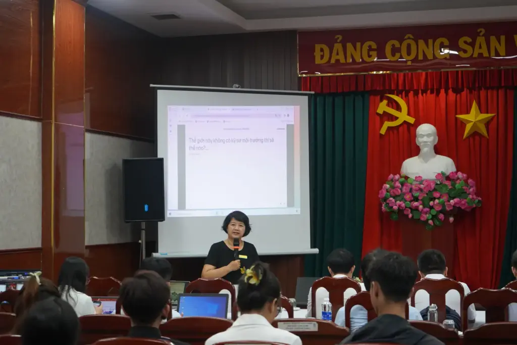 Hội thảo “Công nghệ Môi trường trong Kỷ nguyên Kinh tế Xanh/Kinh tế Tuần hoàn”