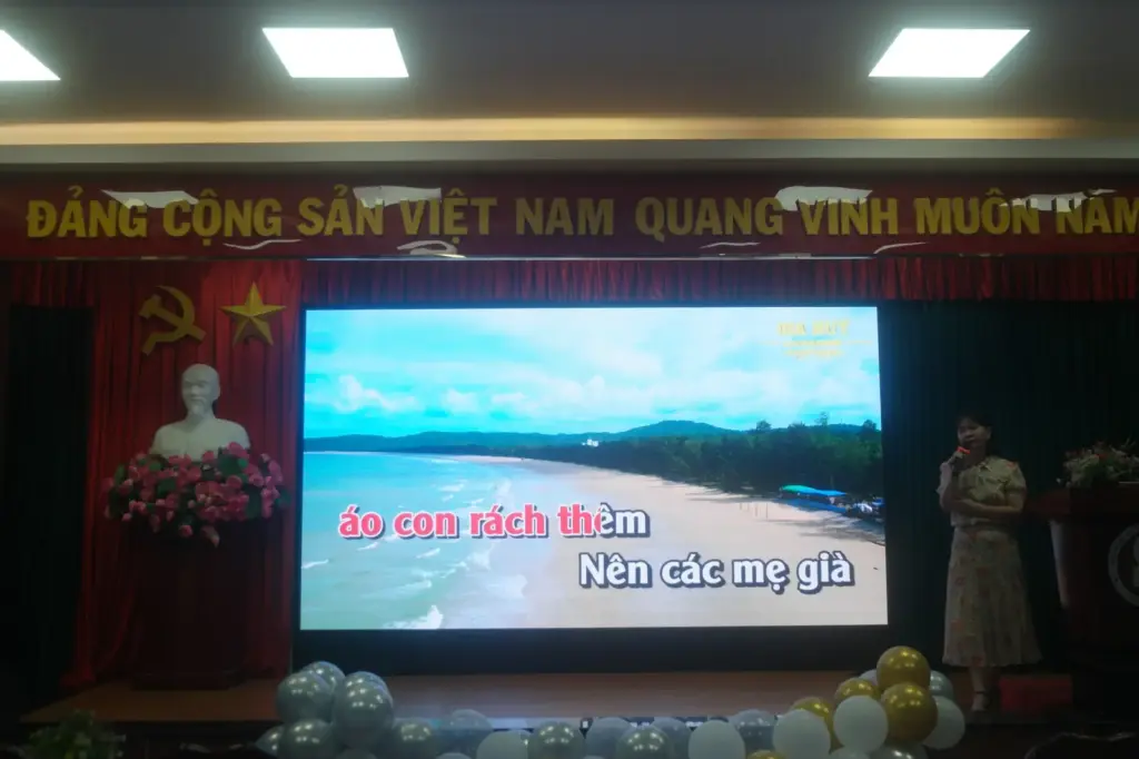 Cuộc thi "Hát Cho Một Nửa Yêu Thương"