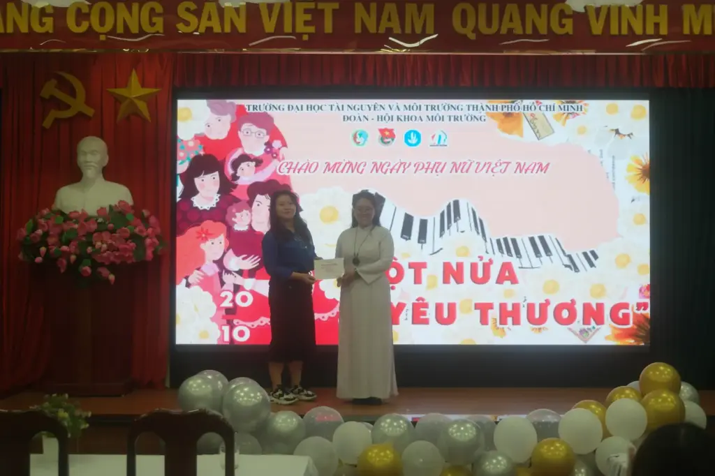 Cuộc thi "Hát Cho Một Nửa Yêu Thương"