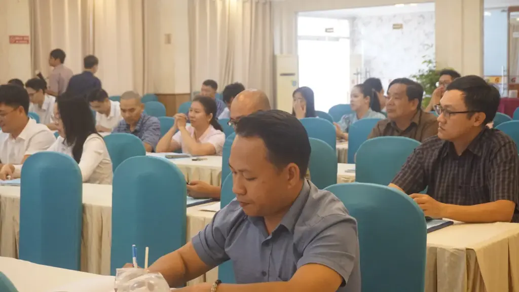 Các giải pháp thích ứng và giảm nhẹ tác động của biến đổi khí hậu đối với phát triển kinh tế - xã hội của tỉnh Bình Thuận