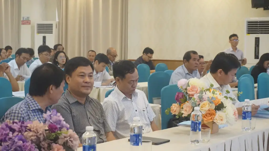 Các giải pháp thích ứng và giảm nhẹ tác động của biến đổi khí hậu đối với phát triển kinh tế - xã hội của tỉnh Bình Thuận