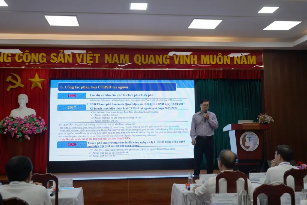 Hội thảo “Thực trạng rác thải rắn tại TP.HCM và các giải pháp quản lý, xử lý theo hướng phát triển bền vững”