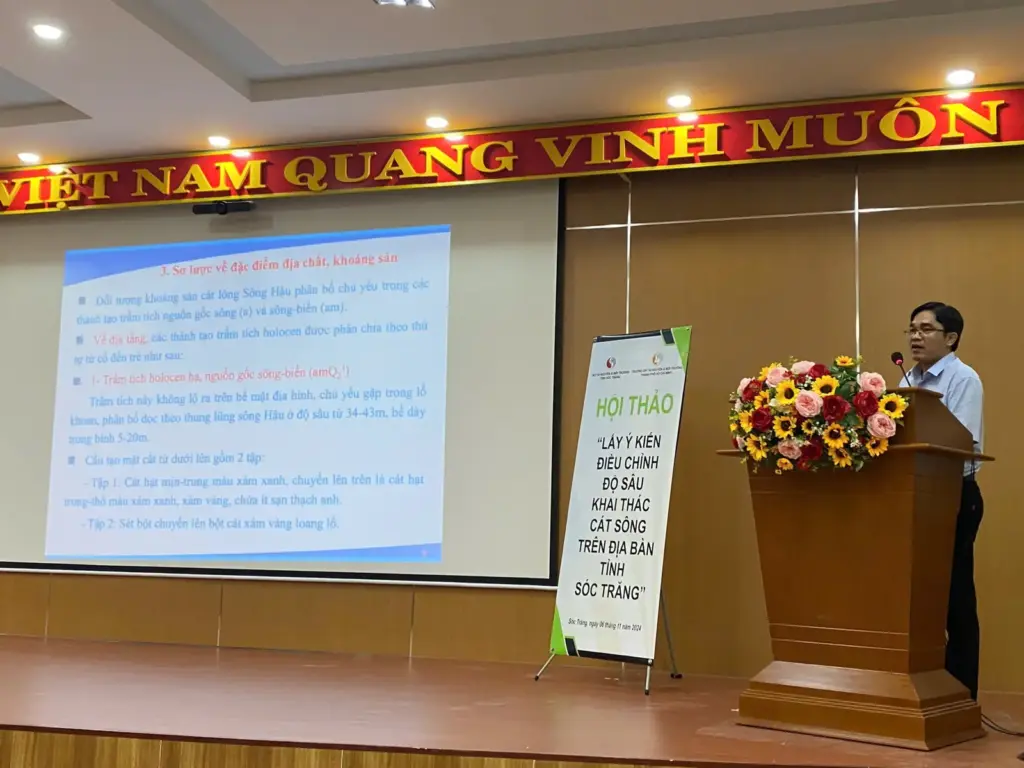 Hội thảo lấy ý kiến về điều chỉnh tăng độ sâu khai thác cát sông trên địa bàn tỉnh Sóc Trăng