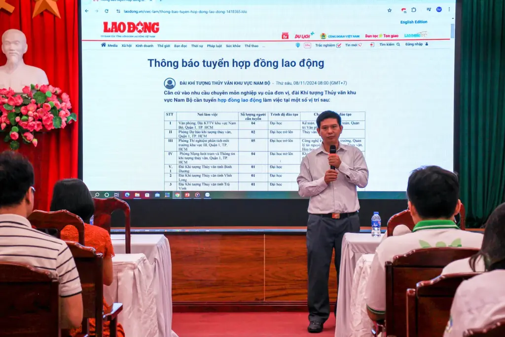 Chương trình Gặp mặt sinh viên đầu khóa năm 2024 của Khoa Khí tượng Thủy văn và Tài nguyên nước