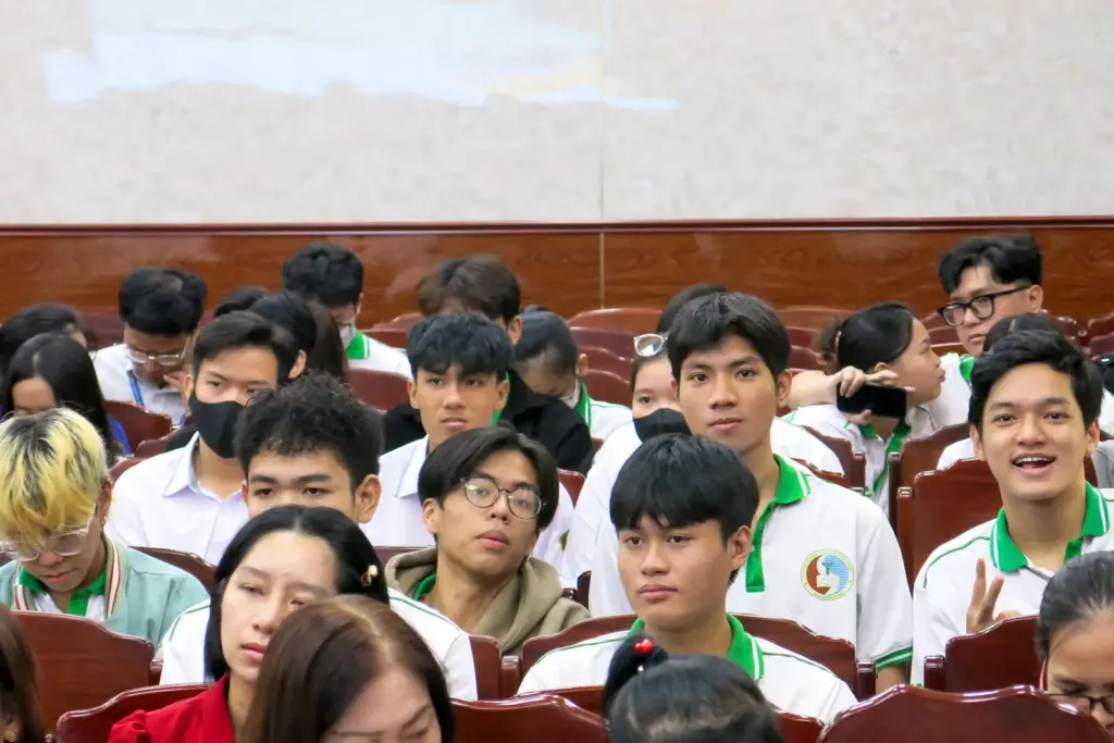 Chương trình Gặp mặt sinh viên đầu khóa năm 2024 của Khoa Khí tượng Thủy văn và Tài nguyên nước