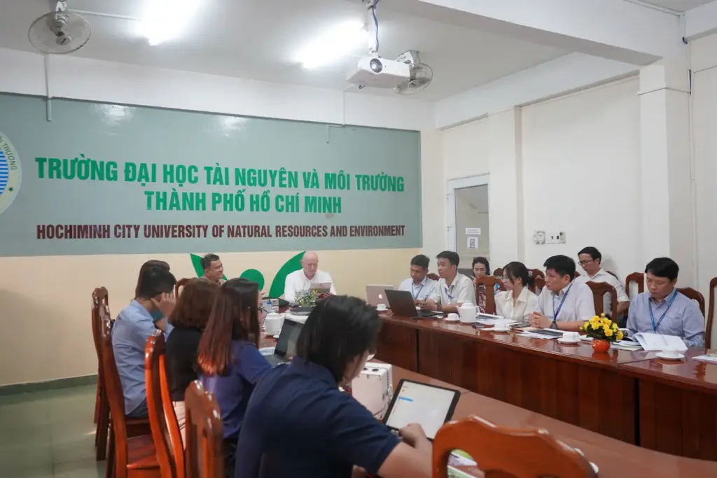 Buổi lễ đón tiếp và làm việc giữa Trường Đại học Tài nguyên và Môi trường TP.HCM về chương trình “Trường Đại học Thông minh thích ứng biến đổi khí hậu Climate Smart”
