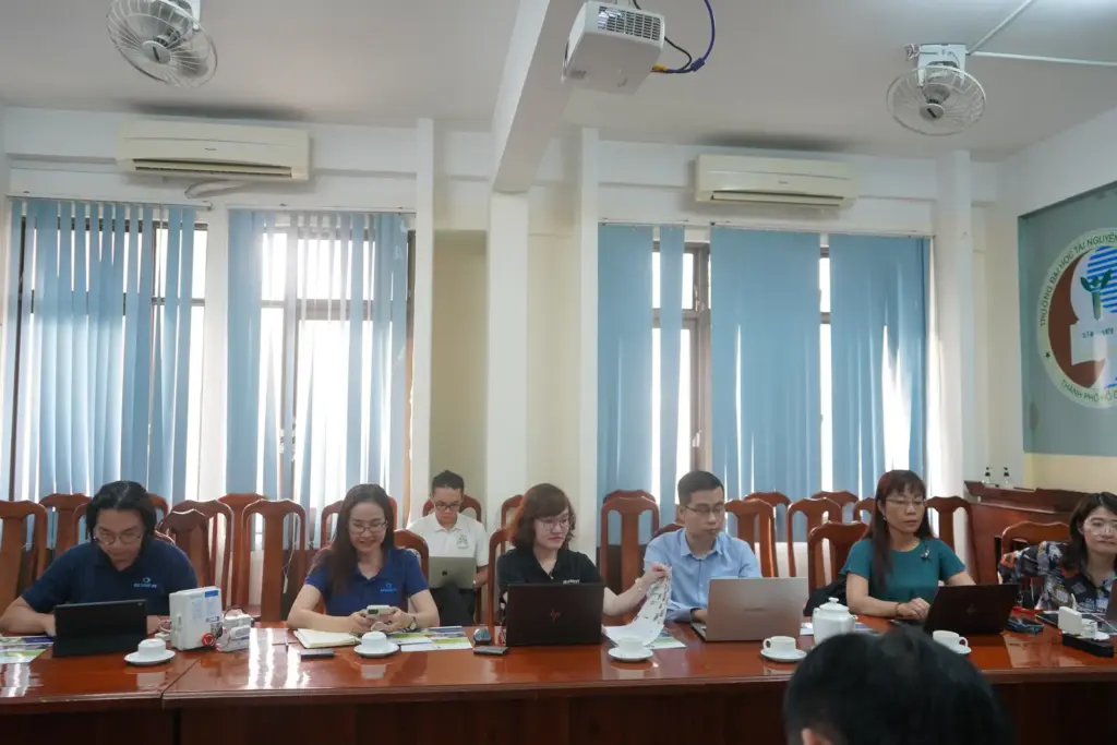 Buổi lễ đón tiếp và làm việc giữa Trường Đại học Tài nguyên và Môi trường TP.HCM về chương trình “Trường Đại học Thông minh thích ứng biến đổi khí hậu Climate Smart”