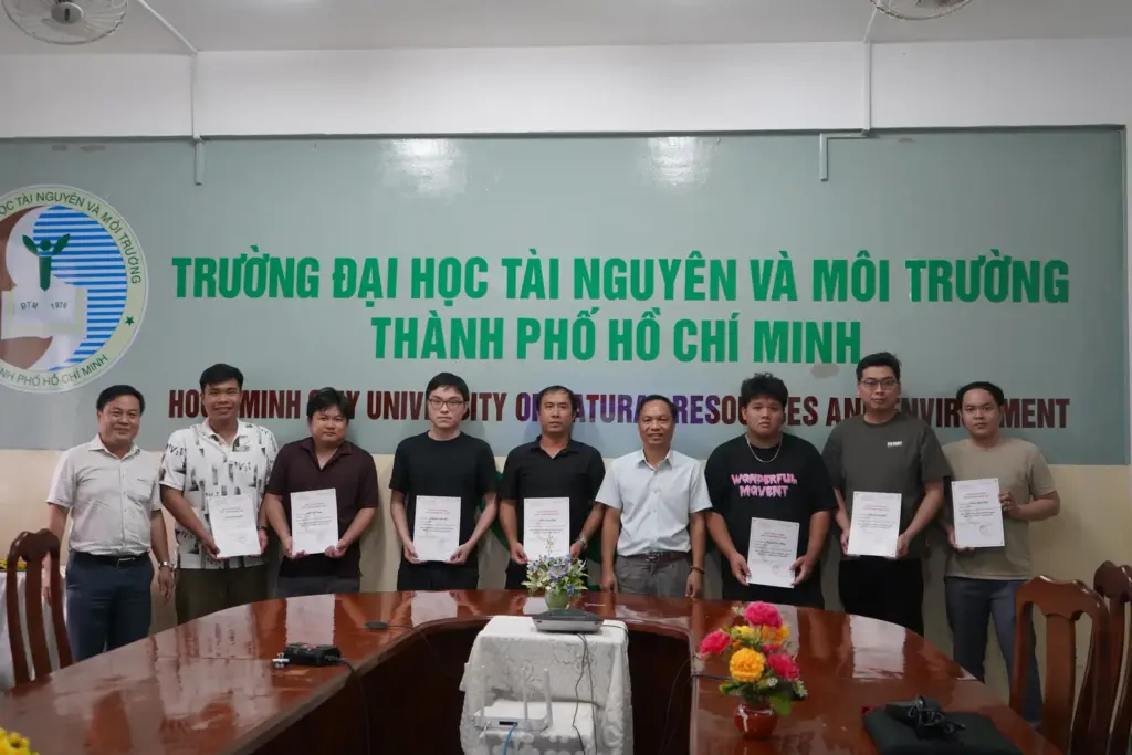 [PIC] Chương trình tập huấn bồi dưỡng kiến thức bay chụp ảnh hàng không (UAV) phục vụ thành lập bản đồ