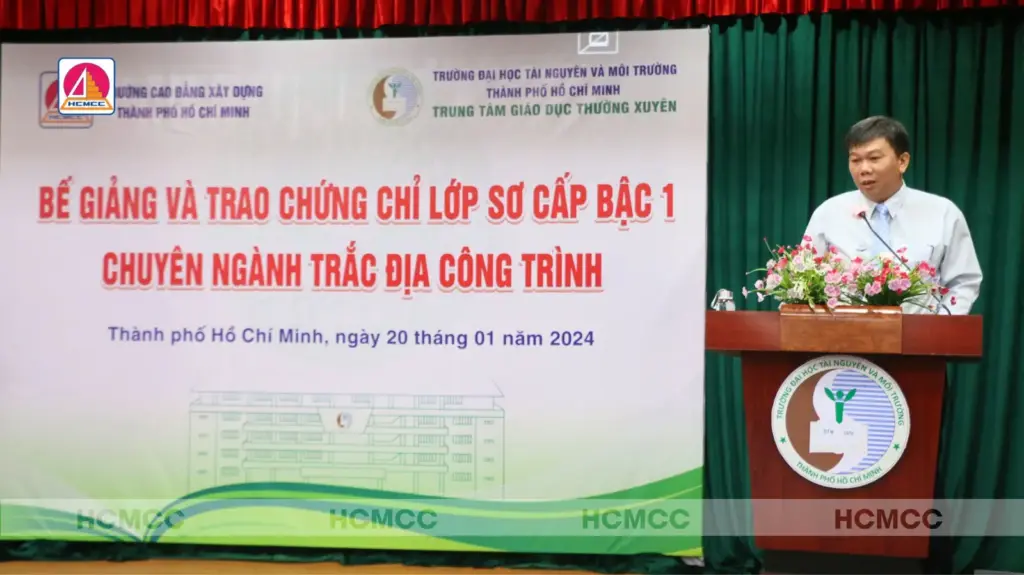 [PIC] Lễ Bế giảng và Trao chứng chỉ lớp sơ cấp nghề bậc 1 nghề Trắc địa Công trình