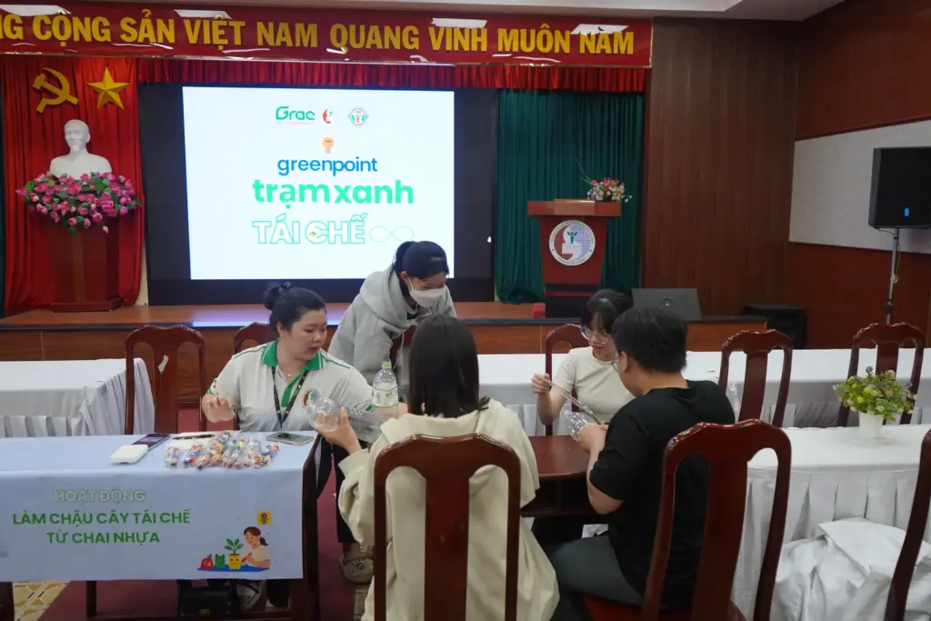 “Green Point – Trạm Xanh Tái Chế”: Lan tỏa lối sống xanh tại HCMUNRE