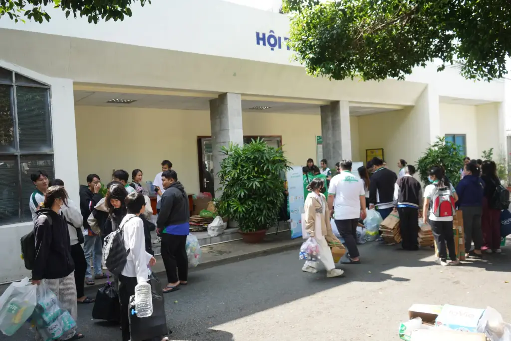 “Green Point – Trạm Xanh Tái Chế”: Lan tỏa lối sống xanh tại HCMUNRE