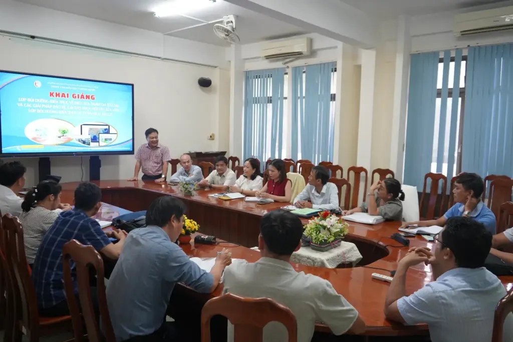 Trường ĐH Tài nguyên và Môi trường Tp. HCM