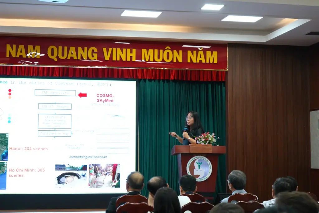 Diễn đàn “Đổi mới sáng tạo không gian Ý – Việt: kết nối Trái đất & Không gian” tổ chức tại HCMUNRE