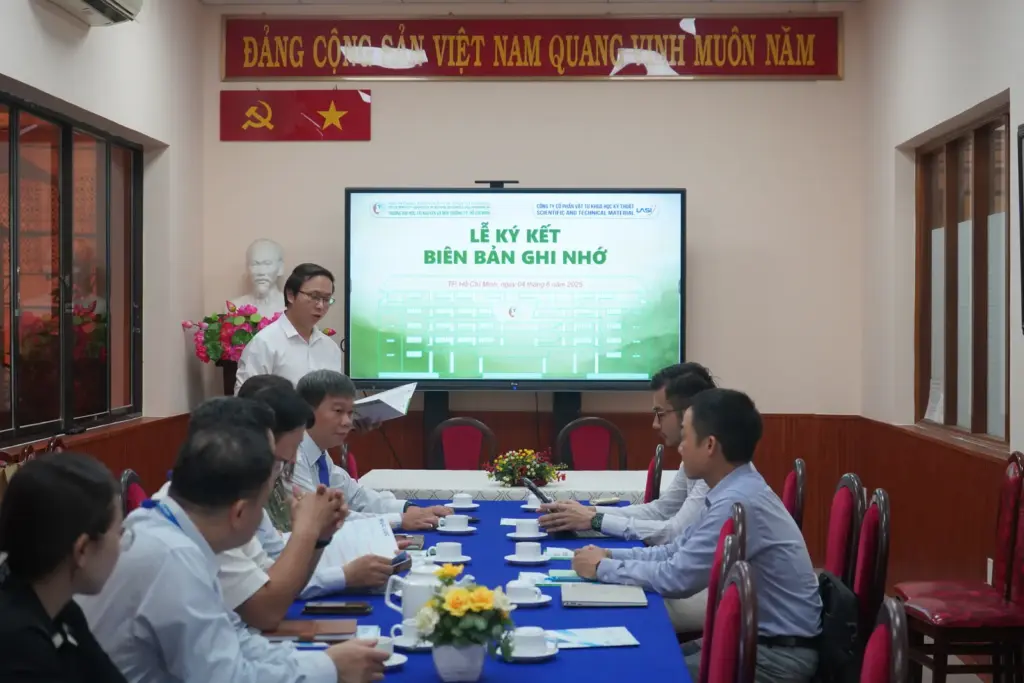 Buổi Lễ ký kết MOU và báo cáo khoa học giữa Trường Đại học Tài nguyên và Môi trường Tp.HCM và Công ty Cổ phần Vật tư Khoa học Kỹ thuật - LASI.