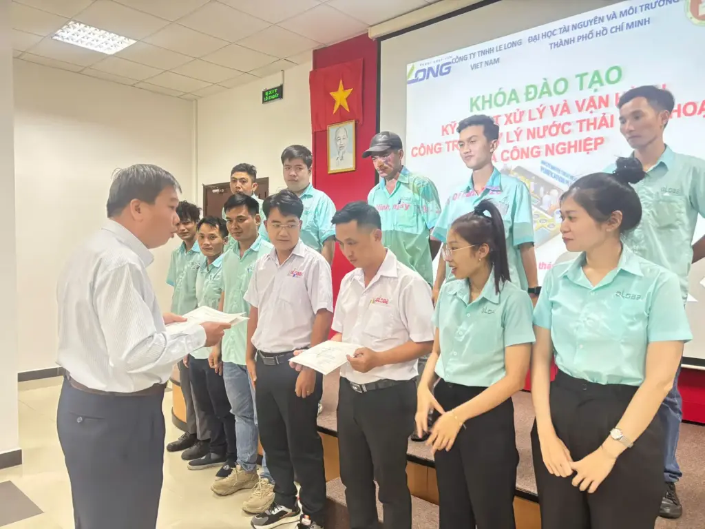 Khép lại thành công khóa bồi dưỡng nghiệp vụ kỹ thuật xử lý nước thải tại Tây Ninh