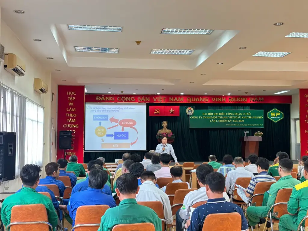Khai giảng khóa Đào tạo Nghiệp vụ bảo vệ môi trường trong kinh doanh xăng dầu tại SAIGON PETRO