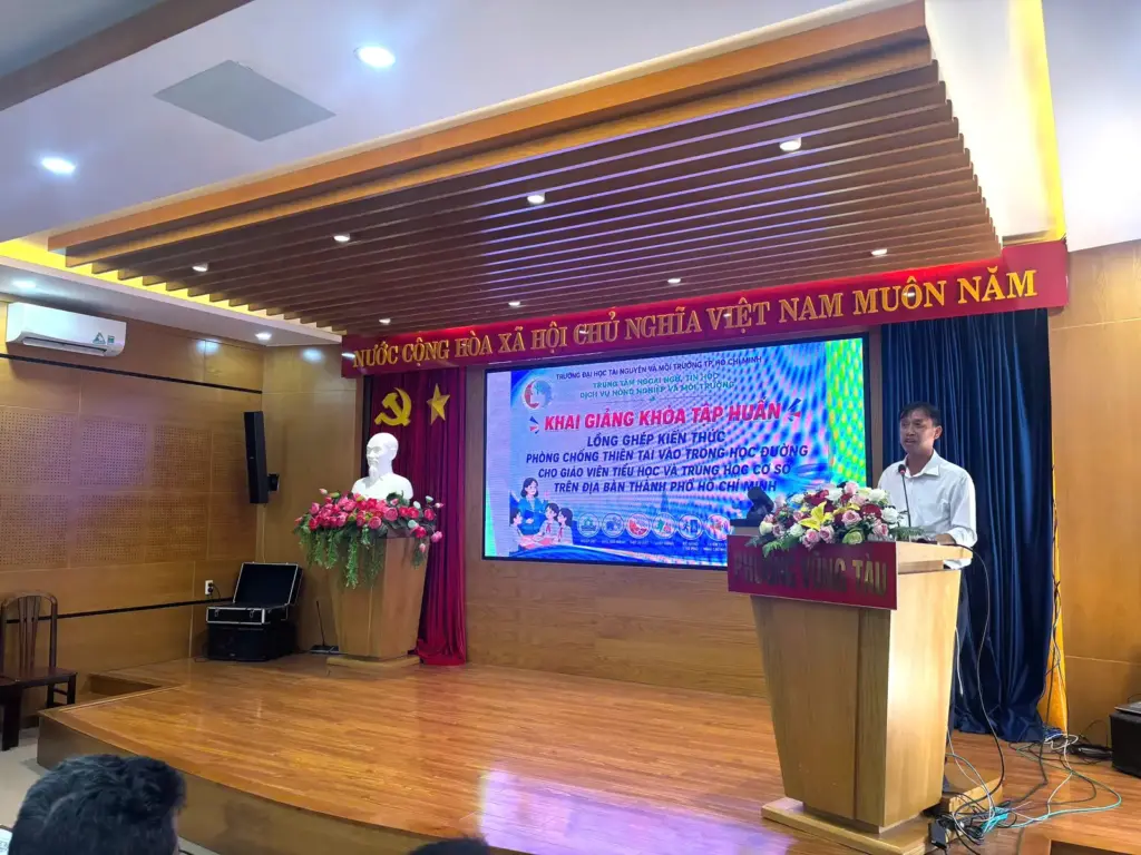 Tăng cường lồng ghép kiến thức phòng, chống thiên tai vào học đường cho giáo viên Thành phố Hồ Chí Minh